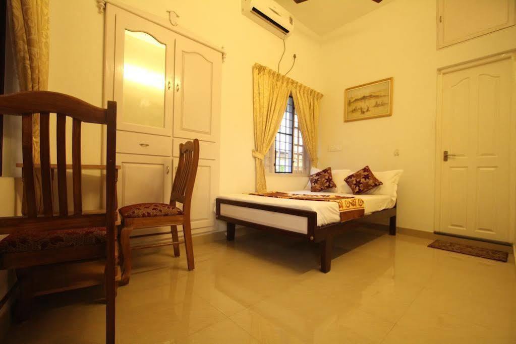 Aaron'S Homestay Kochi Exteriér fotografie