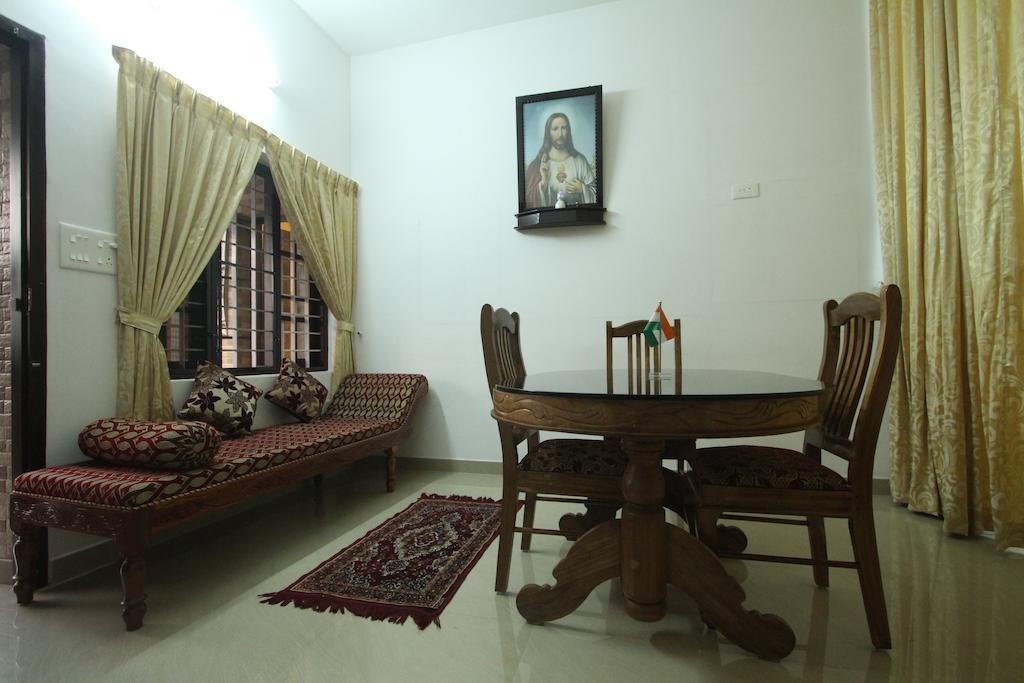 Aaron'S Homestay Kochi Exteriér fotografie