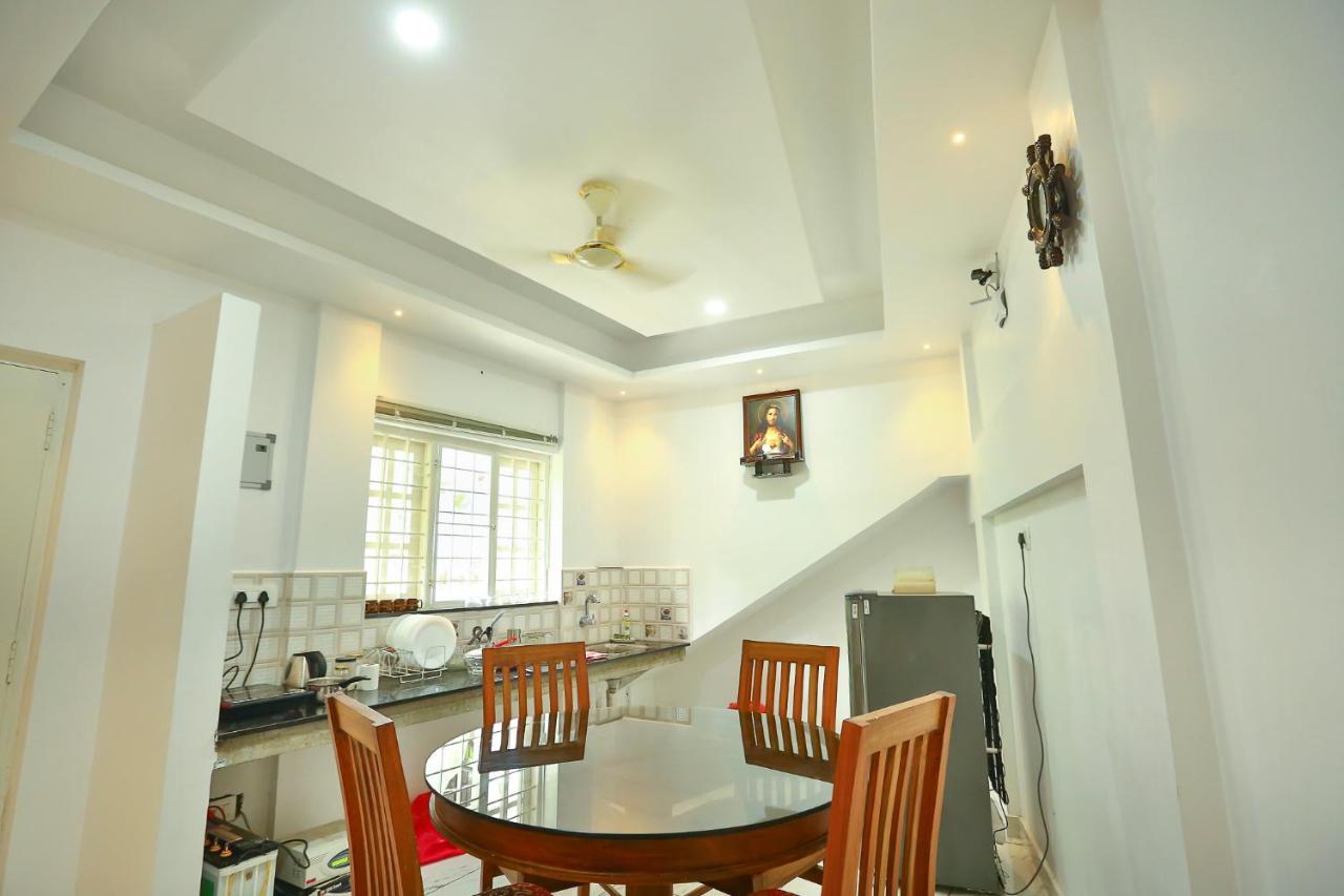 Aaron'S Homestay Kochi Exteriér fotografie